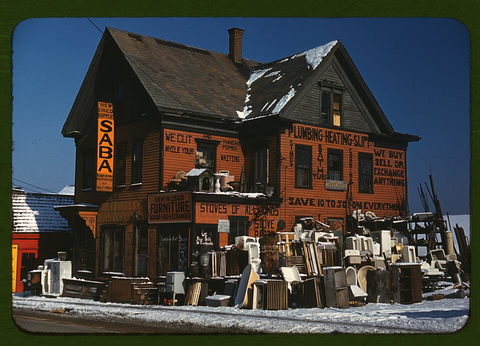 Second-hand plumbing store
