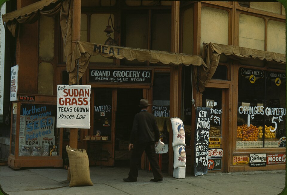 Grand Grocery Co. seed store
